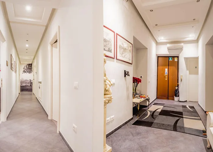 Domus Alberti Bed & Breakfast Oda ve Kahvaltı 4*